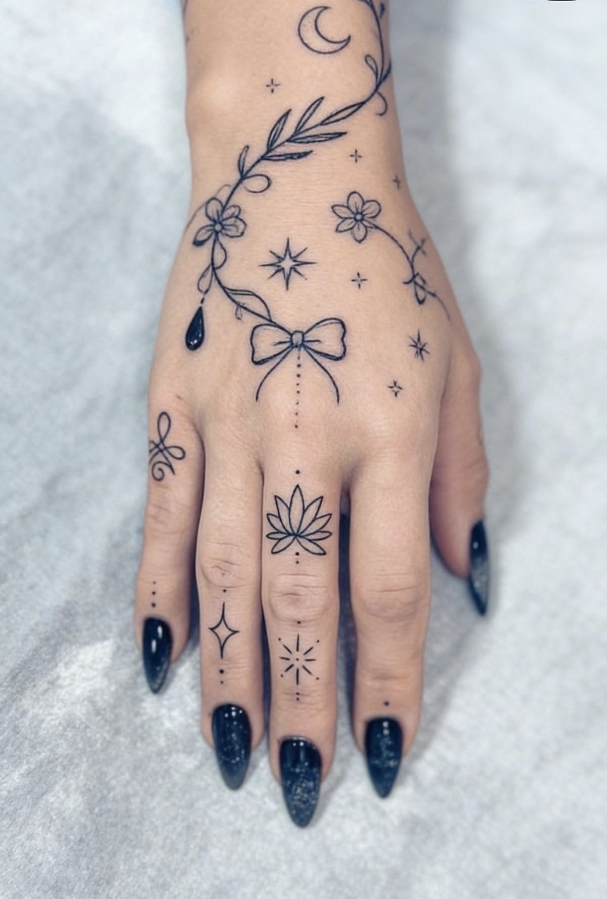 28 Bow Tattoo Ideas 2026: Feminine, Playful & Timeless Designs for Women