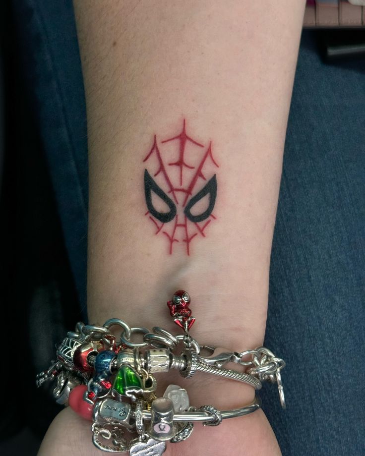 33 Easy Tattoo Ideas 2026: Minimal, Meaningful & Totally Wearable