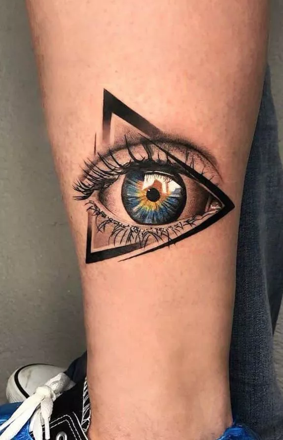 29 Eye Tattoo Ideas 2026: Symbolism, Style, and Bold Placement Trends