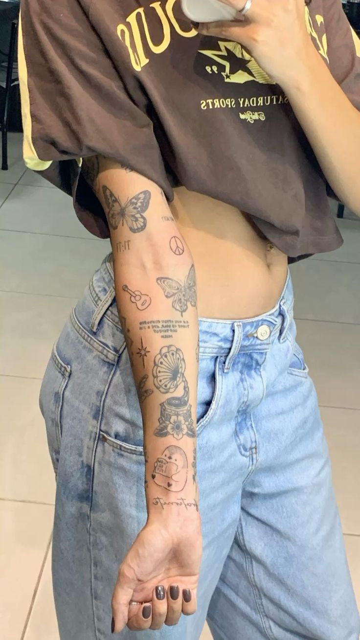 30 Sticker Sleeve Tattoo Ideas 2026: The Art of Curated Chaos