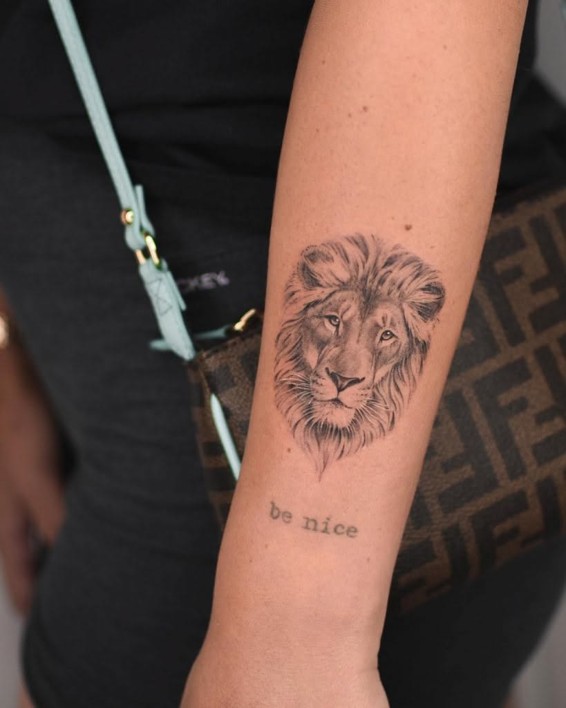 31 Lion Tattoo Ideas 2026: Bold Designs, Minimal Lines, and Timeless Symbolism