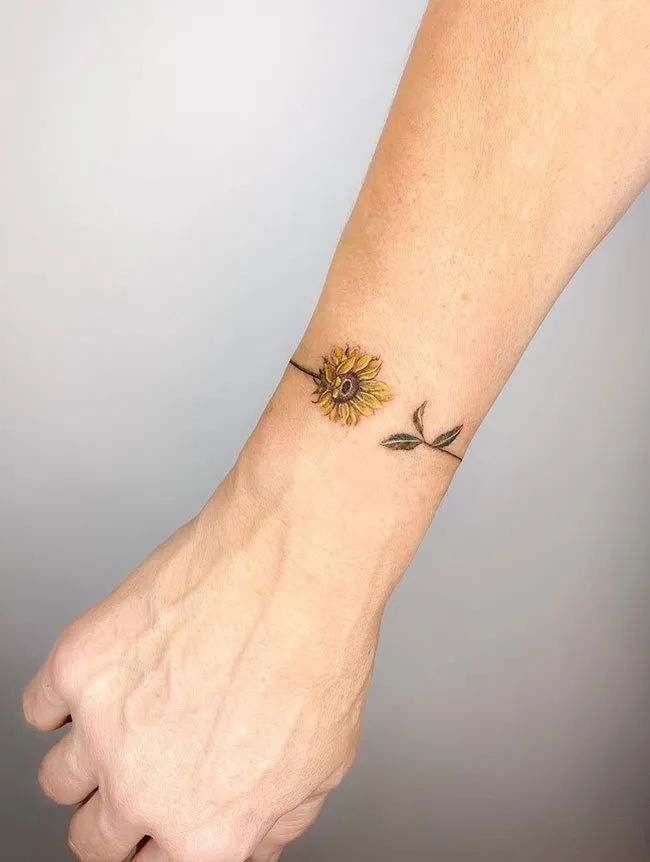 28 Sunflower Tattoo Ideas 2026: Bright, Minimal, And Meaningful Designs For Every Style