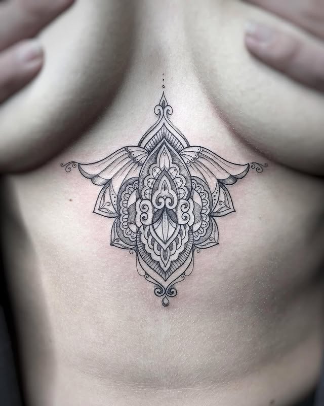 29 Sternum Tattoo Ideas 2026: The Rise of Bold, Feminine Expression