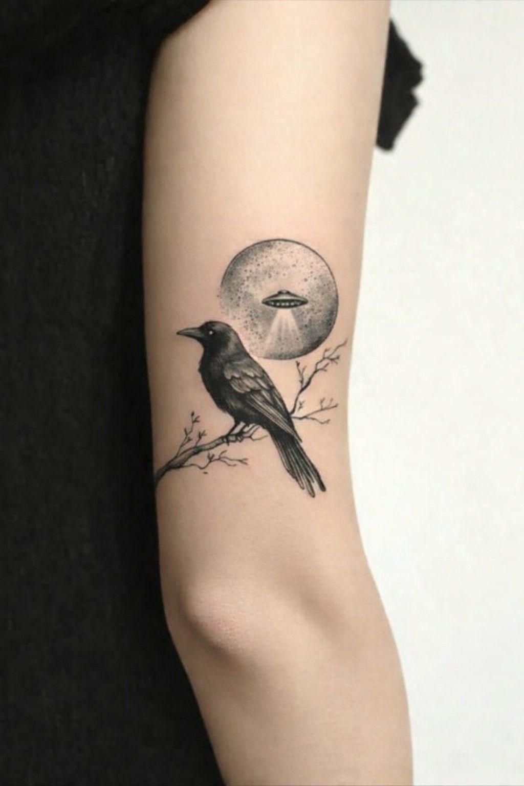 27 Crow Tattoo Ideas 2026: Dark, Symbolic & Stylish Raven Designs for Women and Men