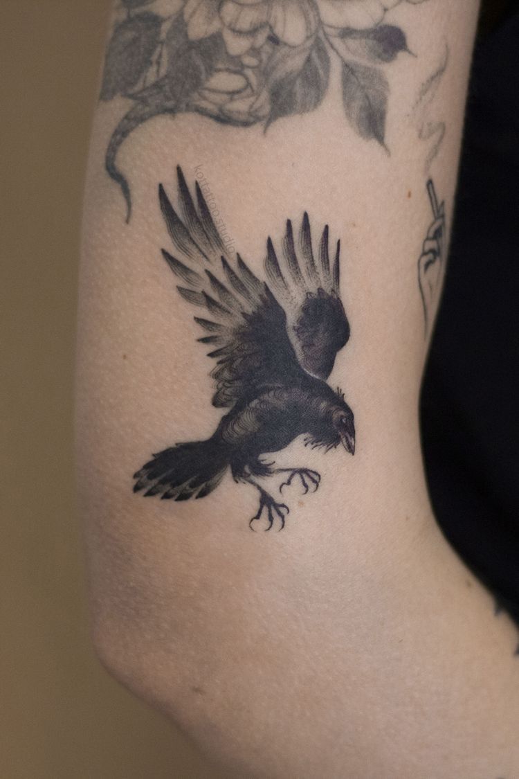 27 Crow Tattoo Ideas 2026: Dark, Symbolic & Stylish Raven Designs for Women and Men