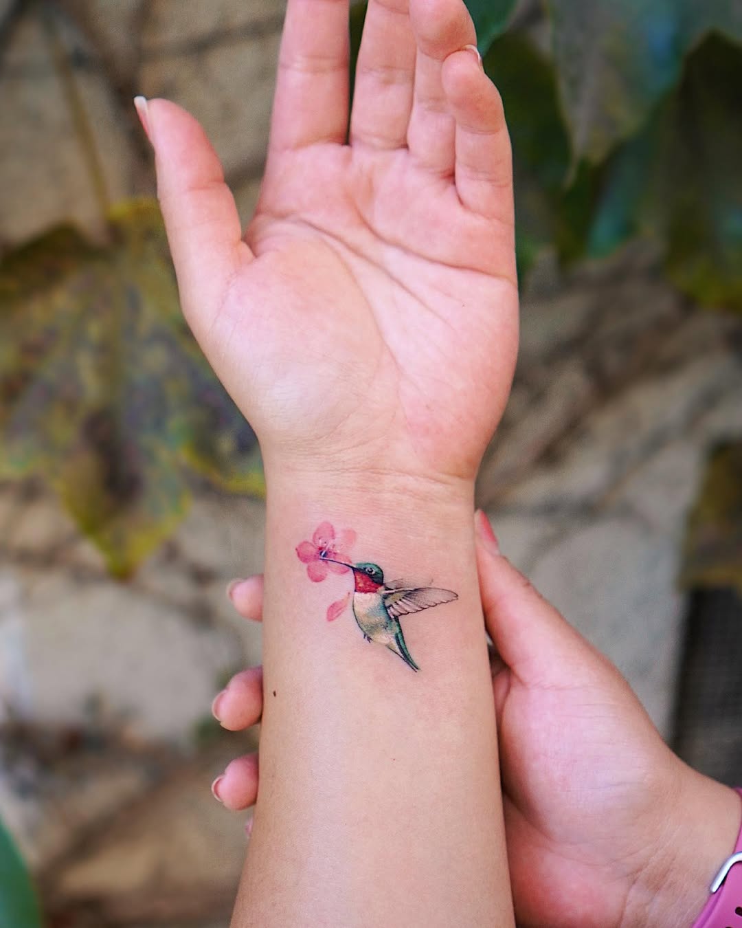 30 Hummingbird Tattoo Ideas 2026: Elegant Designs, Meaning & Styling Inspiration