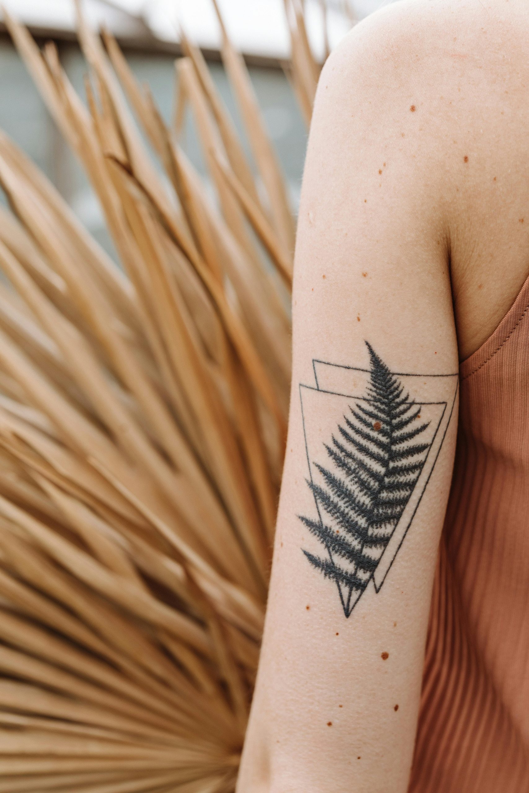 26 Stick and Poke Tattoo Ideas 2026: Creative Designs That Prove Hand-Poked Ink Is Here to Stay