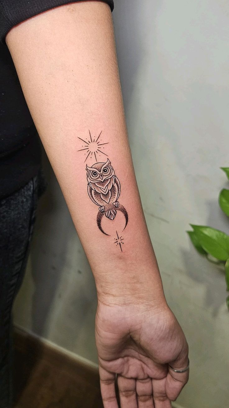 26 Owl Tattoo Ideas 2026 That Blend Dark Realism, Fine Line Art, and Timeless Symbolism