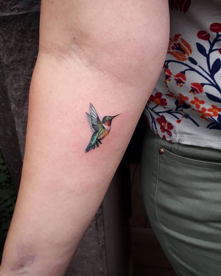 30 Hummingbird Tattoo Ideas 2026: Elegant Designs, Meaning & Styling Inspiration