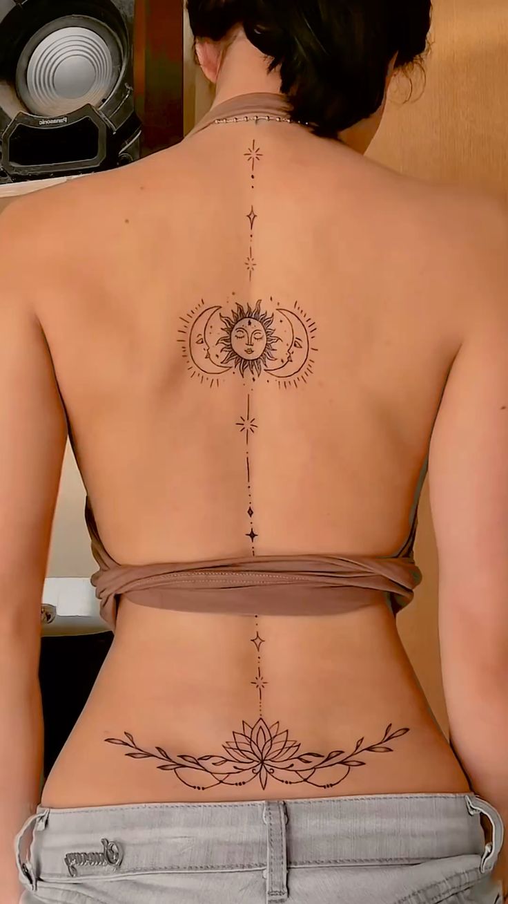 28 Spine Tattoo Ideas 2026: Elegant, Meaningful & Fine Line Designs Taking Over This Year