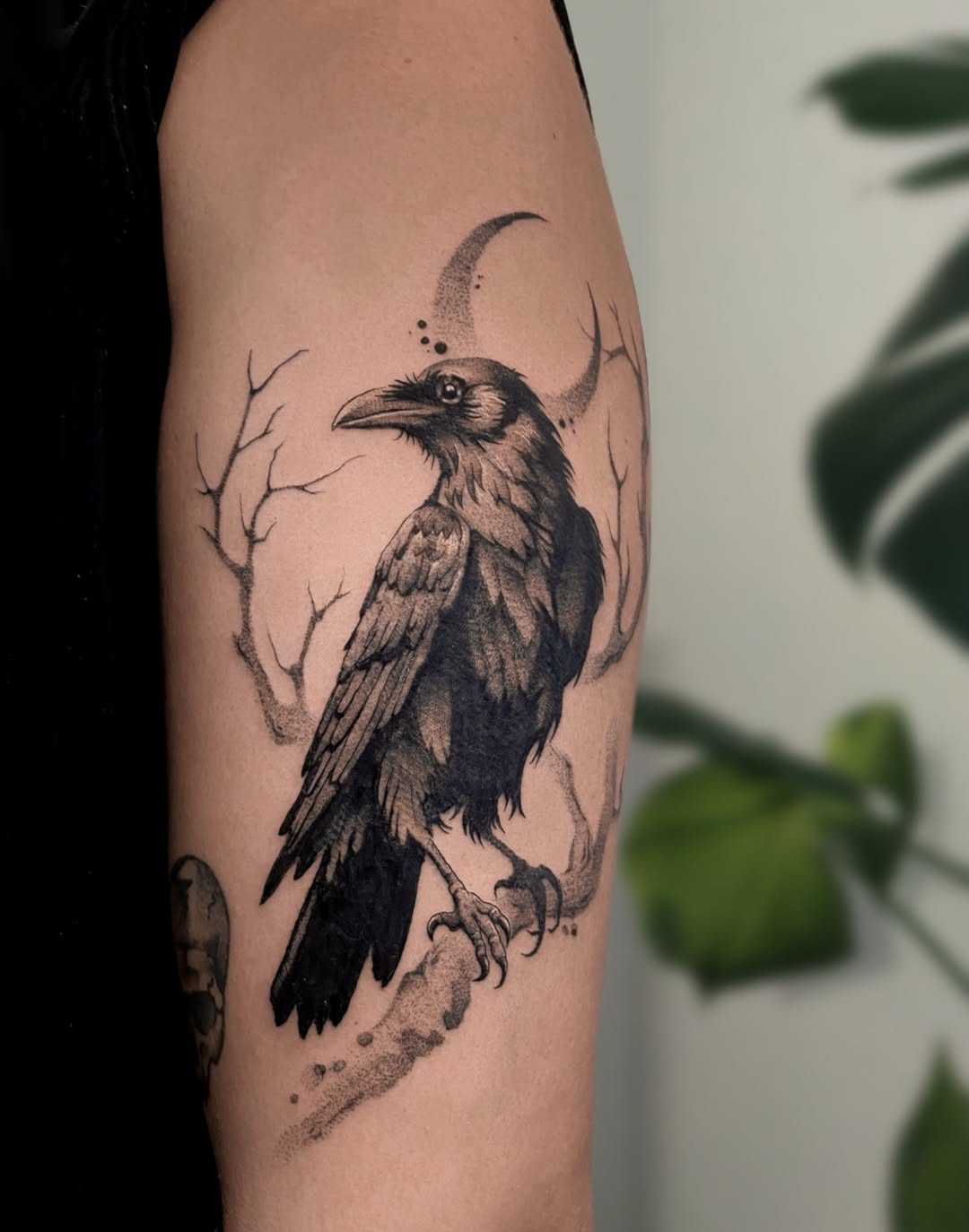 27 Crow Tattoo Ideas 2026: Dark, Symbolic & Stylish Raven Designs for Women and Men