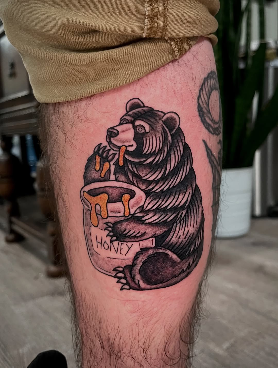 30 Bear Tattoo Ideas 2026: Cute, Realistic, Fine Line & Feminine Designs for Men and Women