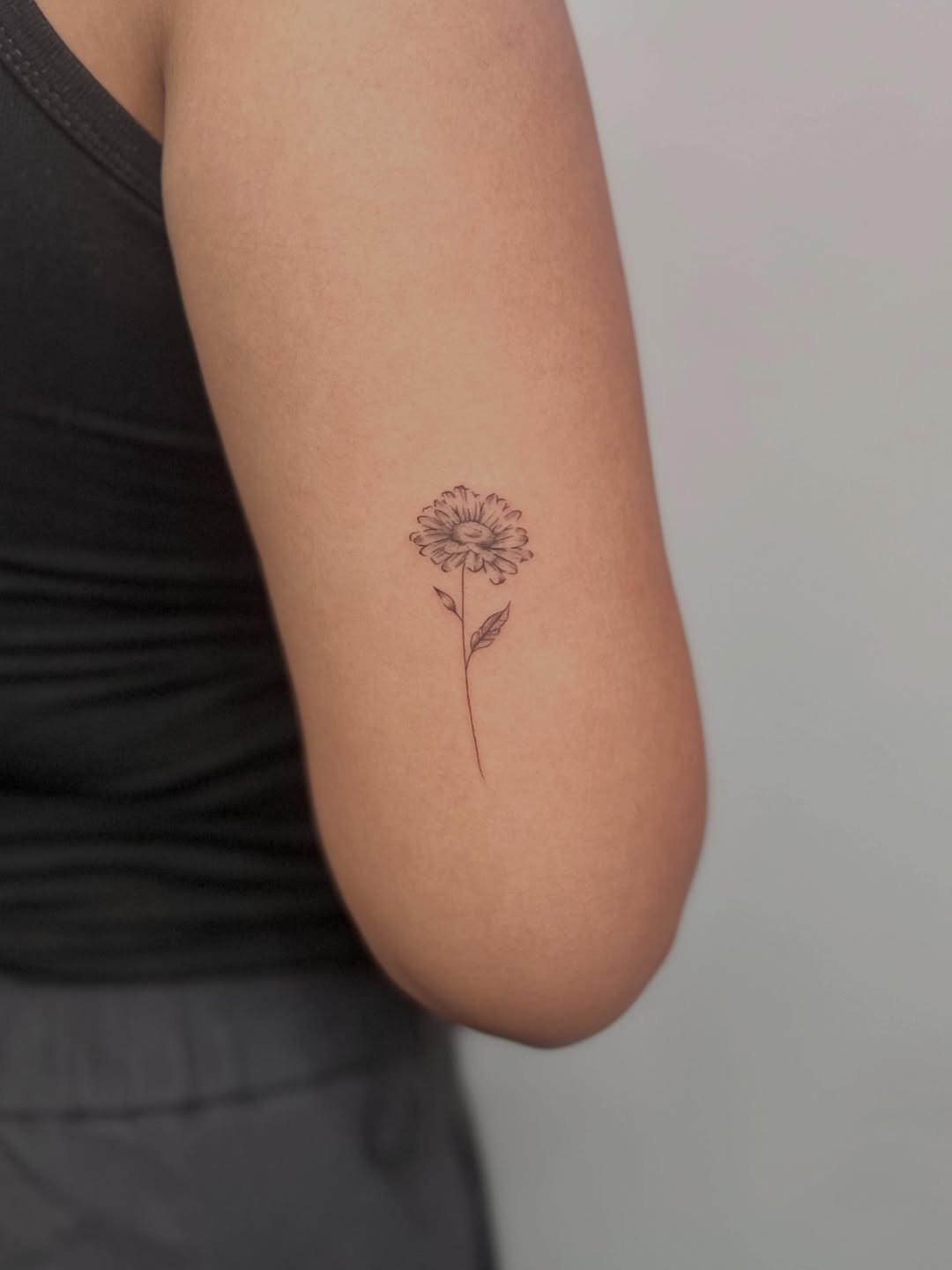 30 Minimalist Tattoo Ideas 2026: Subtle Ink, Strong Identity