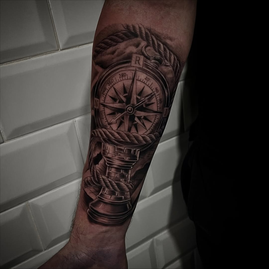 28 Compass Tattoo Ideas 2026: Meaningful Designs for Men and Women Who Love Adventure