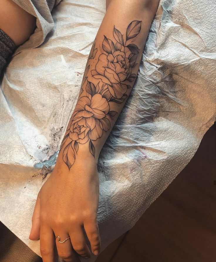 32 Stunning Half Sleeve Tattoo Ideas for Men and Women to Try in 2026