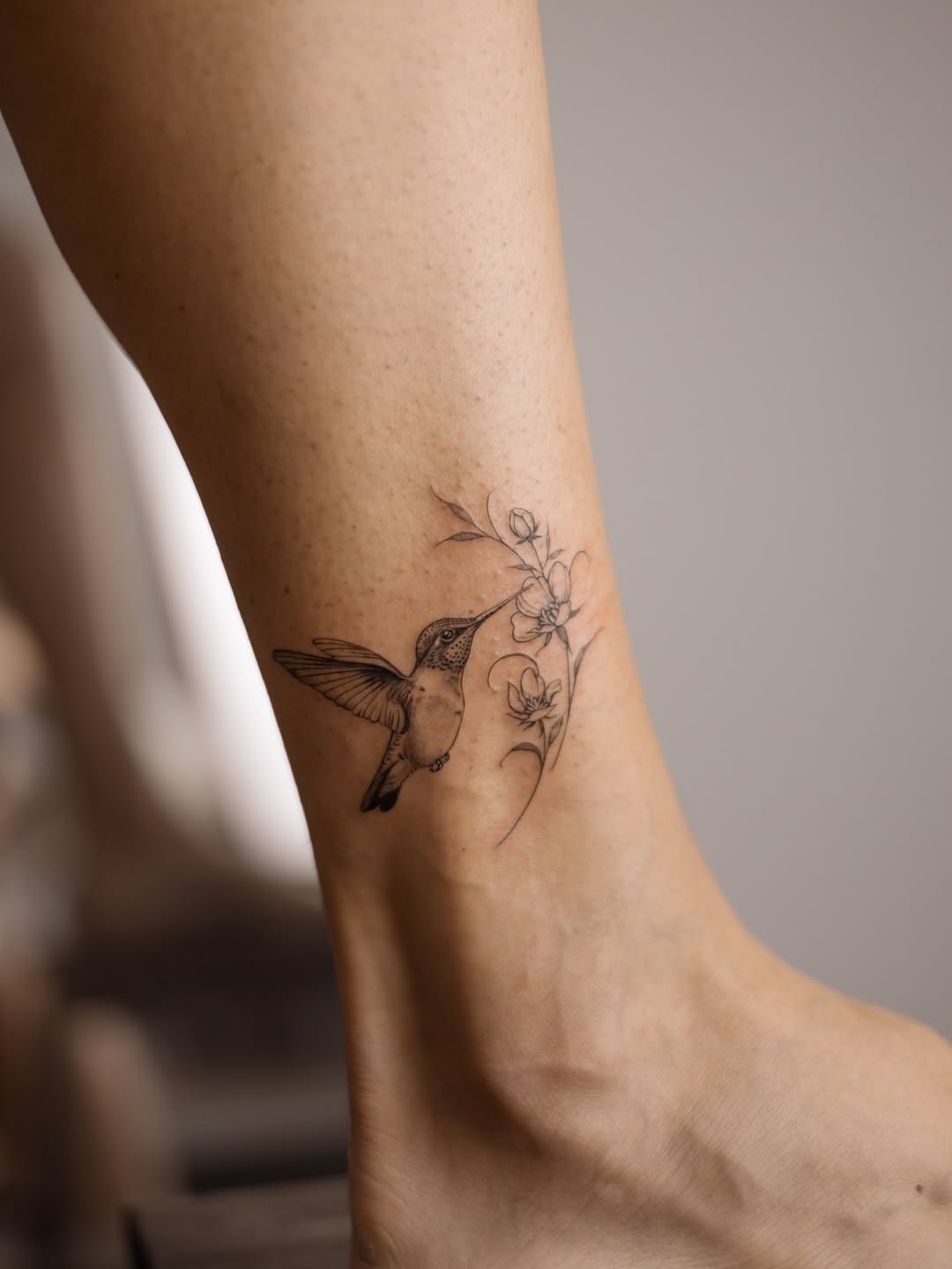 30 Hummingbird Tattoo Ideas 2026: Elegant Designs, Meaning & Styling Inspiration