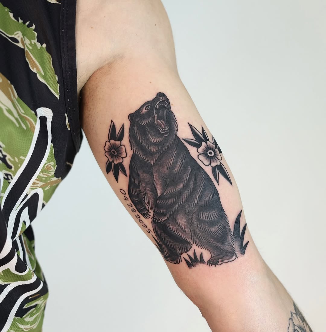 30 Bear Tattoo Ideas 2026: Cute, Realistic, Fine Line & Feminine Designs for Men and Women