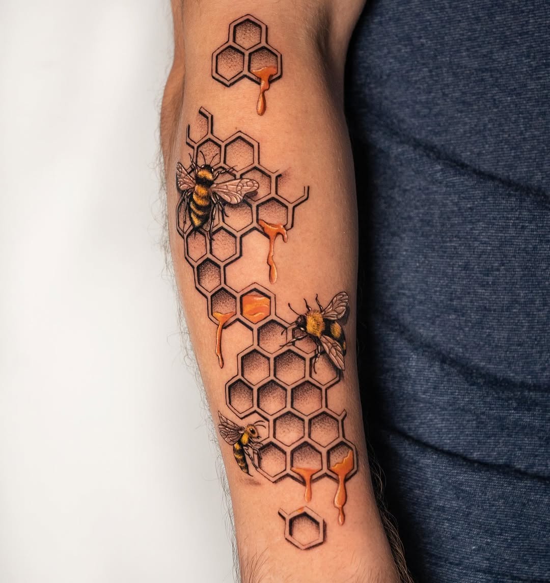 31 Bee Tattoo Ideas 2026: Tiny Bumble Designs, Fine Line Ink & Realistic Honey Bee Inspiration