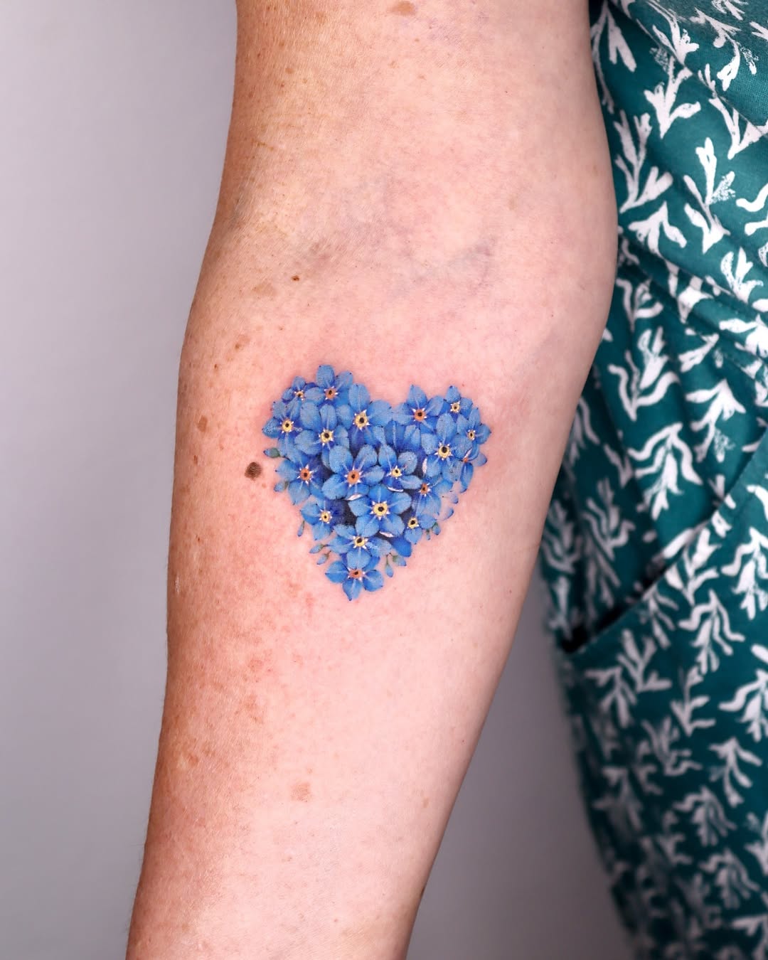 27 Flower Tattoo Ideas 2026: Soft Floral Ink Trends That Feel Personal and Timeless