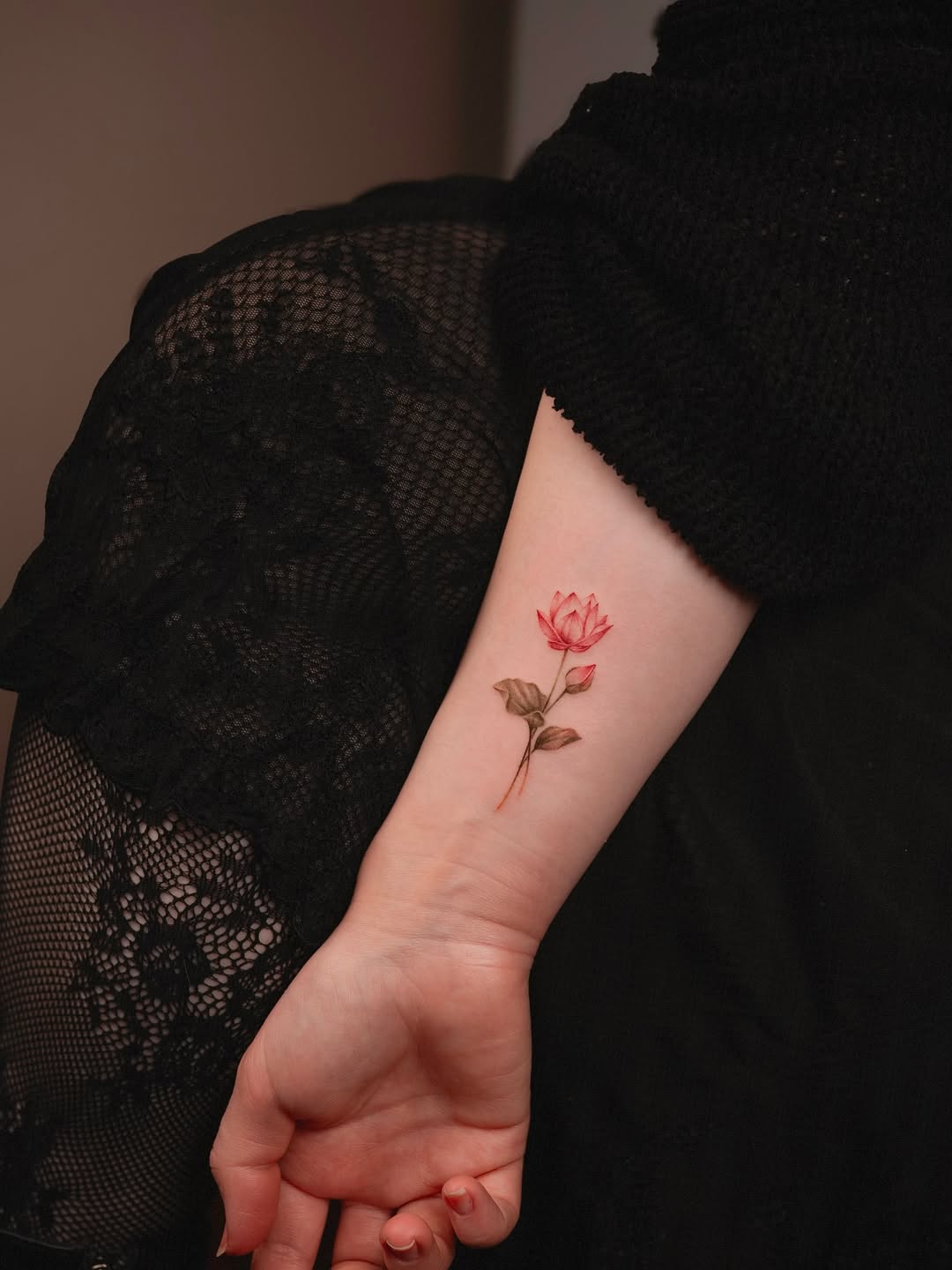 30 Lotus Flower Tattoo Ideas 2026: Elegant Designs Full of Meaning and Modern Style