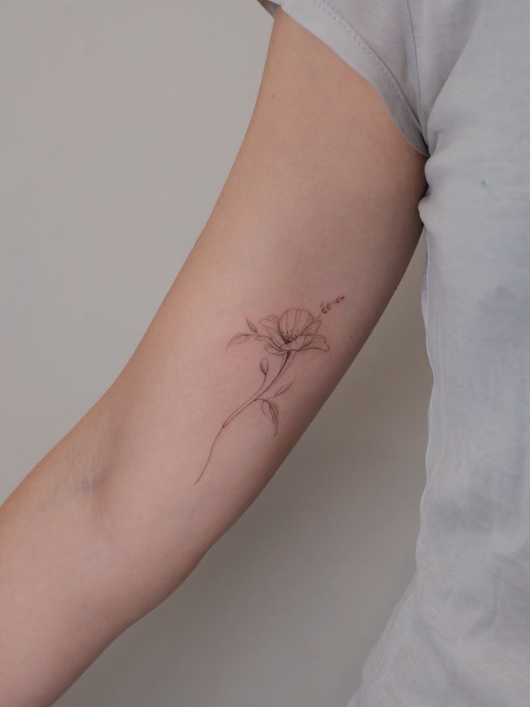 27 Flower Tattoo Ideas 2026: Soft Floral Ink Trends That Feel Personal and Timeless