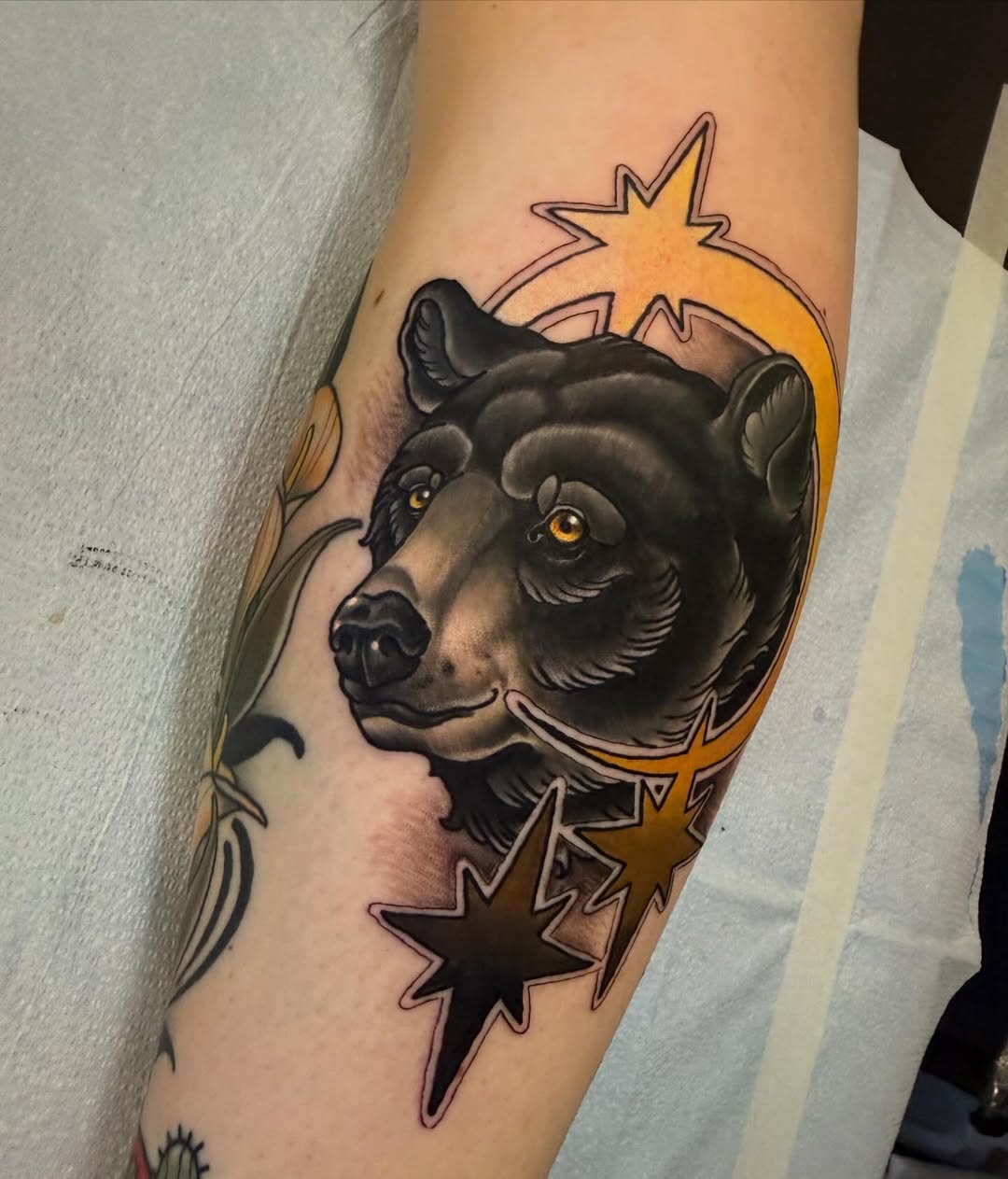 30 Bear Tattoo Ideas 2026: Cute, Realistic, Fine Line & Feminine Designs for Men and Women