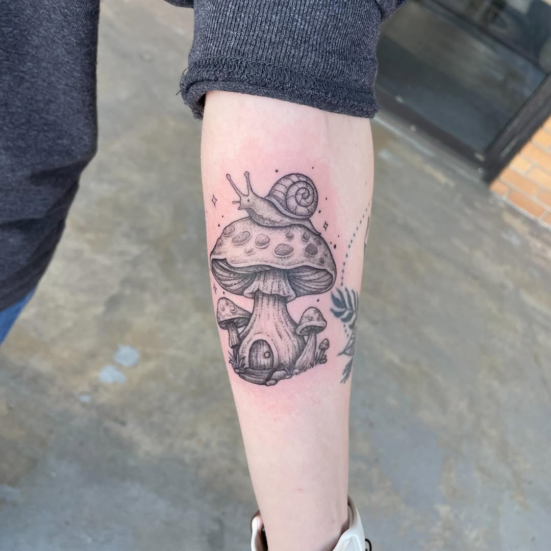 29 Magical Mushroom Tattoo Ideas 2026 That Feel Whimsical, Bold, and Nature Inspired