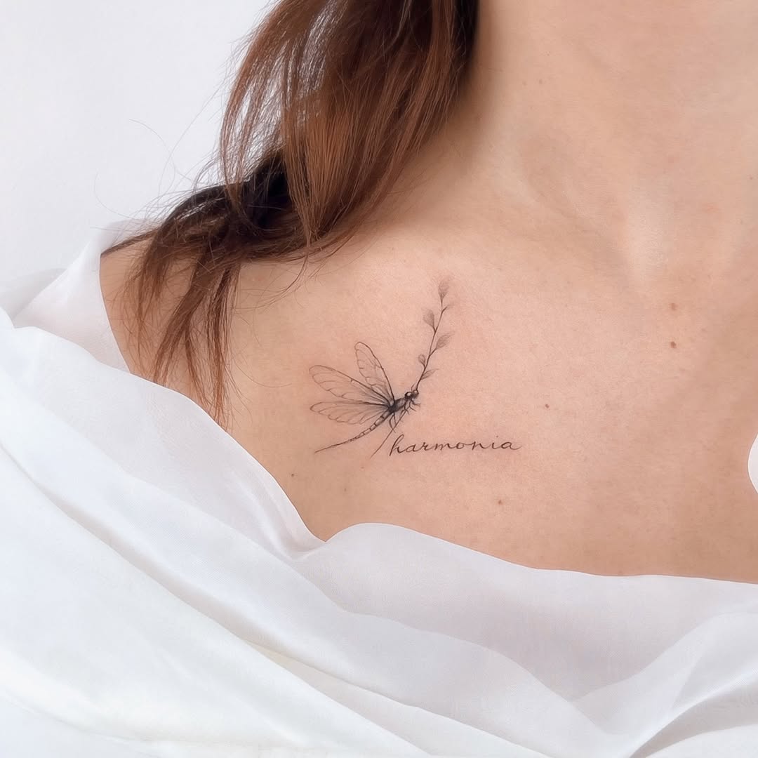 31 Dragonfly Tattoo Ideas 2026: Elegant Fine Line Designs, Tiny Tattoos & Feminine Ink Inspiration