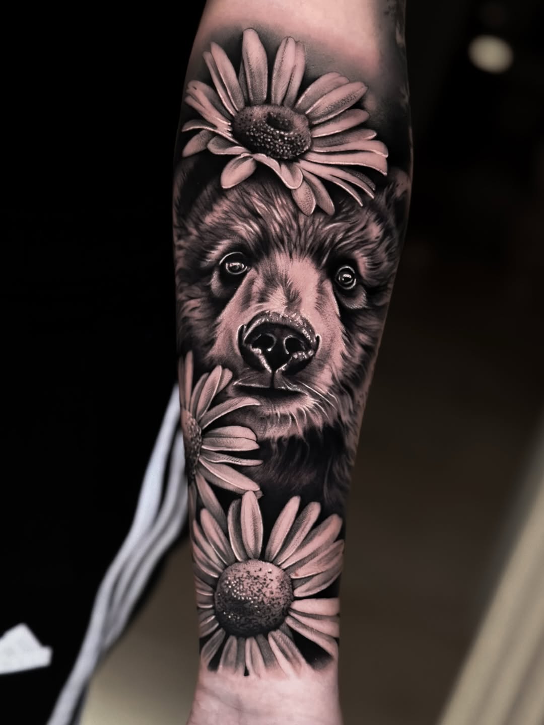 30 Bear Tattoo Ideas 2026: Cute, Realistic, Fine Line & Feminine Designs for Men and Women