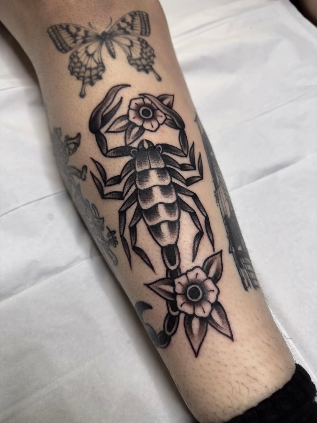 29 Scorpion Tattoo Ideas 2026: Bold, Feminine, Traditional & Fine Line Designs That Sting in Style