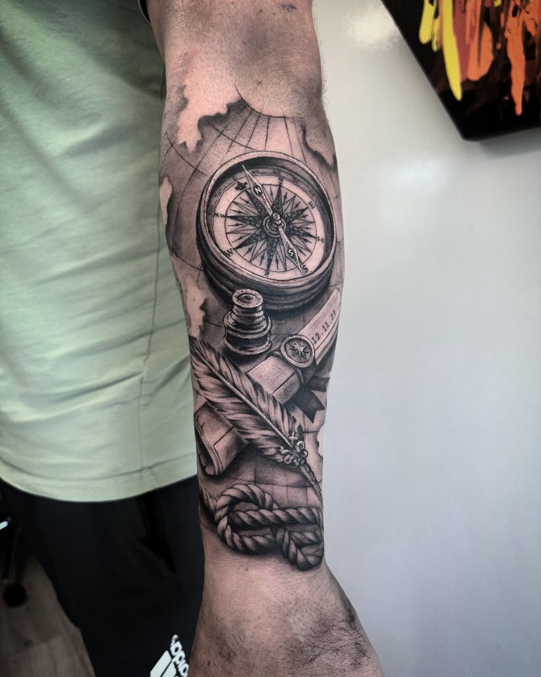 28 Compass Tattoo Ideas 2026: Meaningful Designs for Men and Women Who Love Adventure