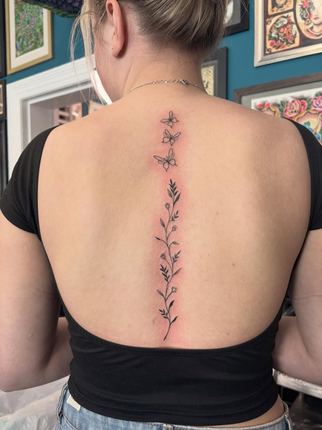 28 Spine Tattoo Ideas 2026: Elegant, Meaningful & Fine Line Designs Taking Over This Year