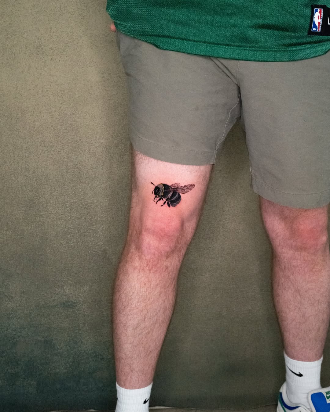 31 Bee Tattoo Ideas 2026: Tiny Bumble Designs, Fine Line Ink & Realistic Honey Bee Inspiration