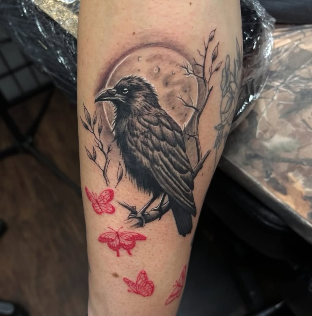 27 Crow Tattoo Ideas 2026: Dark, Symbolic & Stylish Raven Designs for Women and Men