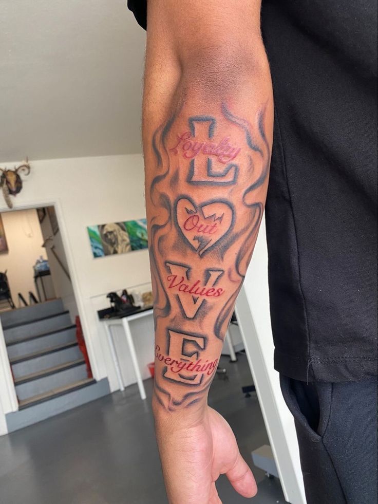 32 Stunning Half Sleeve Tattoo Ideas for Men and Women to Try in 2026