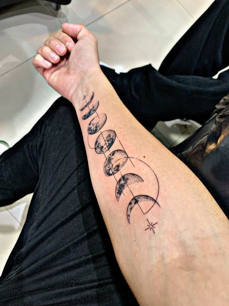 29 Moon Tattoo Ideas 2026: Dreamy Lunar Ink Designs That Feel Personal and Timeless