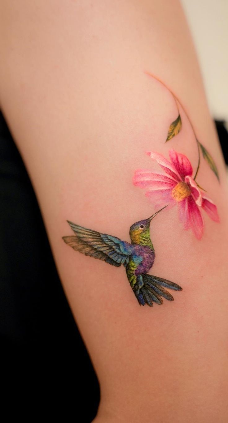 30 Hummingbird Tattoo Ideas 2026: Elegant Designs, Meaning & Styling Inspiration