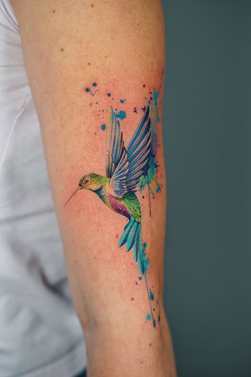 30 Hummingbird Tattoo Ideas 2026: Elegant Designs, Meaning & Styling Inspiration