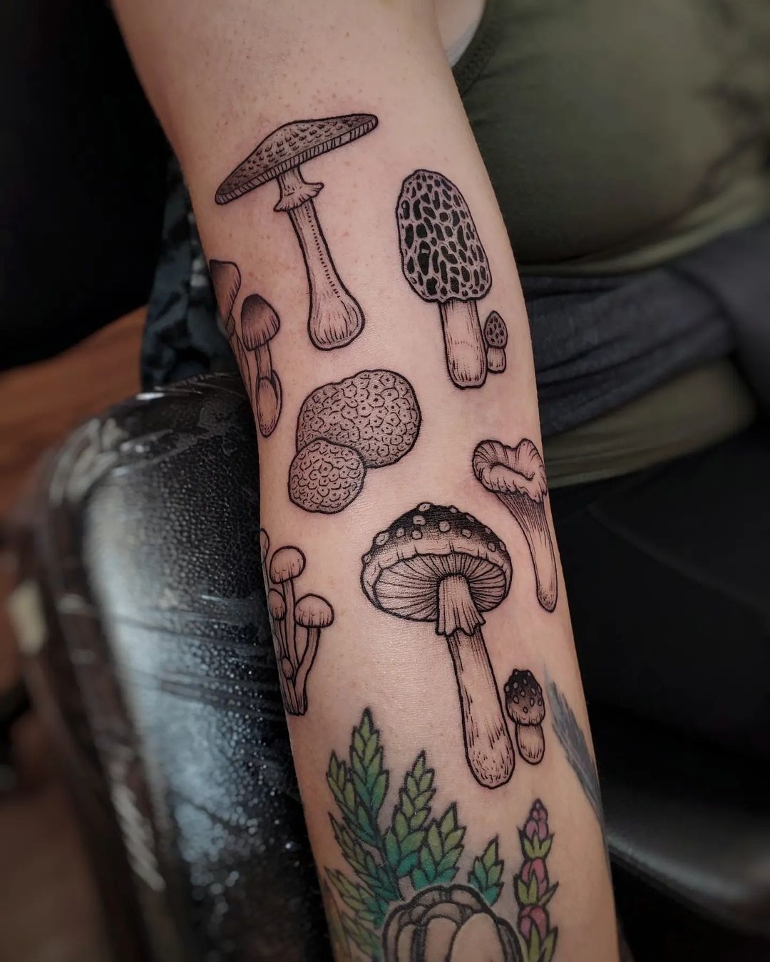29 Magical Mushroom Tattoo Ideas 2026 That Feel Whimsical, Bold, and Nature Inspired
