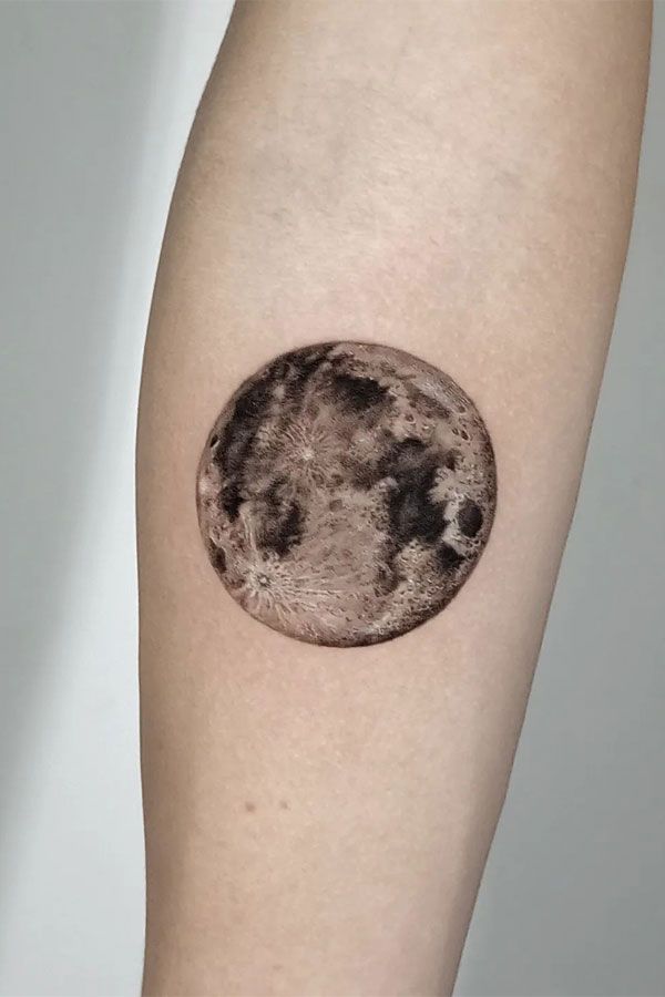 29 Moon Tattoo Ideas 2026: Dreamy Lunar Ink Designs That Feel Personal and Timeless