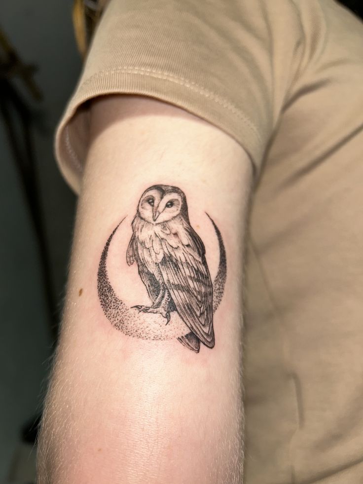 26 Owl Tattoo Ideas 2026 That Blend Dark Realism, Fine Line Art, and Timeless Symbolism