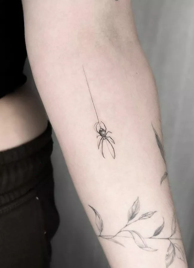 30 Spider Tattoo Ideas 2026: Dark, Delicate, and Impossible to Ignore
