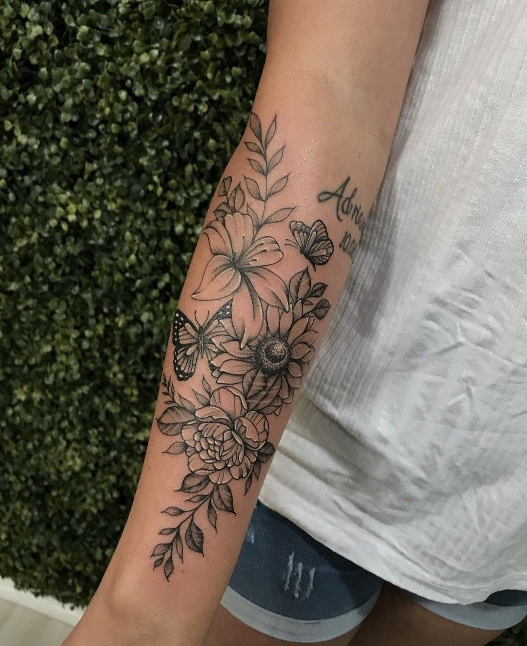 32 Stunning Half Sleeve Tattoo Ideas for Men and Women to Try in 2026