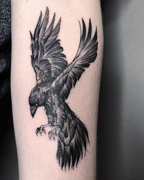 27 Crow Tattoo Ideas 2026: Dark, Symbolic & Stylish Raven Designs for Women and Men