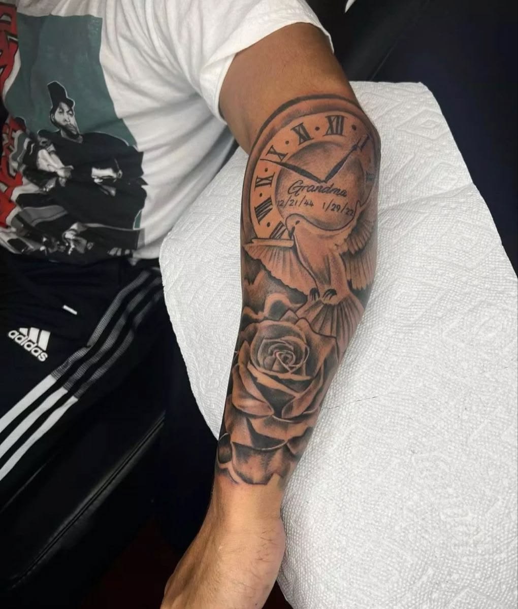 32 Stunning Half Sleeve Tattoo Ideas for Men and Women to Try in 2026