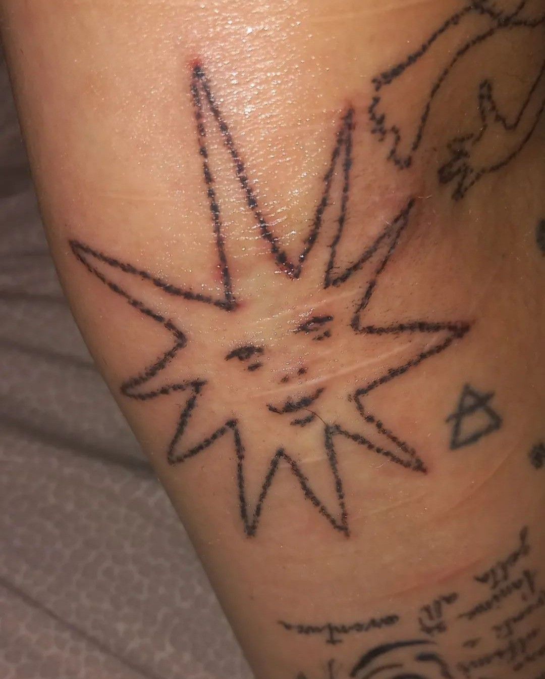 26 Stick and Poke Tattoo Ideas 2026: Creative Designs That Prove Hand-Poked Ink Is Here to Stay