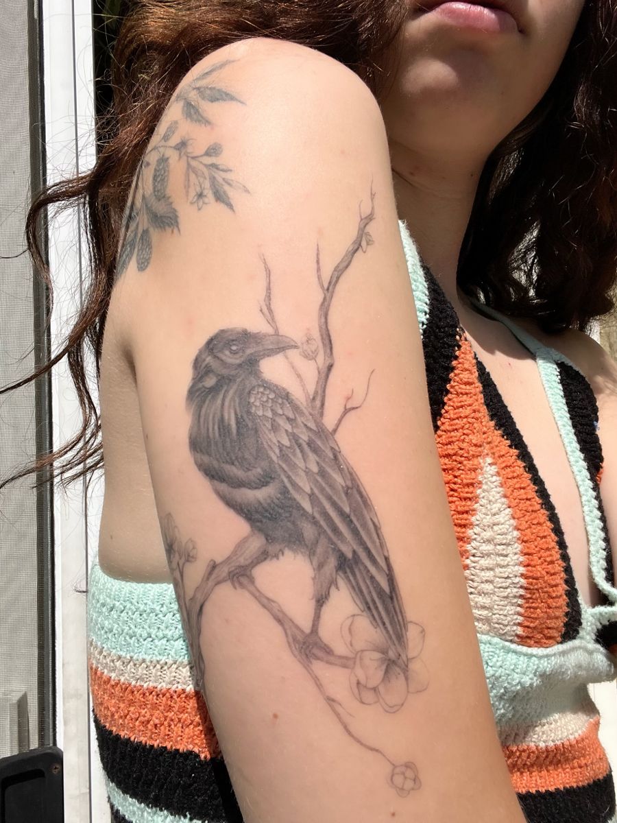 27 Crow Tattoo Ideas 2026: Dark, Symbolic & Stylish Raven Designs for Women and Men