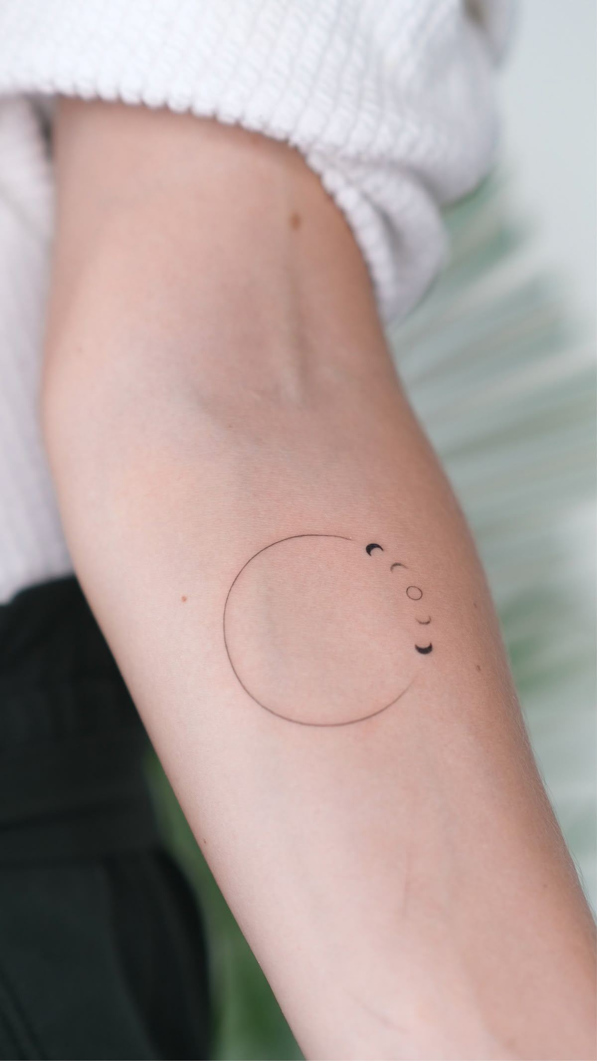29 Moon Tattoo Ideas 2026: Dreamy Lunar Ink Designs That Feel Personal and Timeless