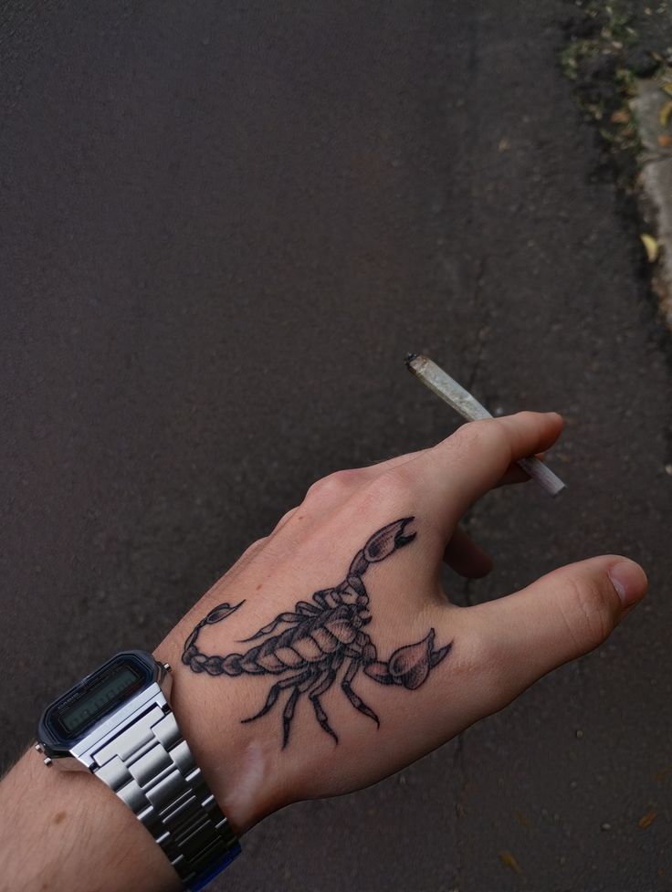 29 Scorpion Tattoo Ideas 2026: Bold, Feminine, Traditional & Fine Line Designs That Sting in Style
