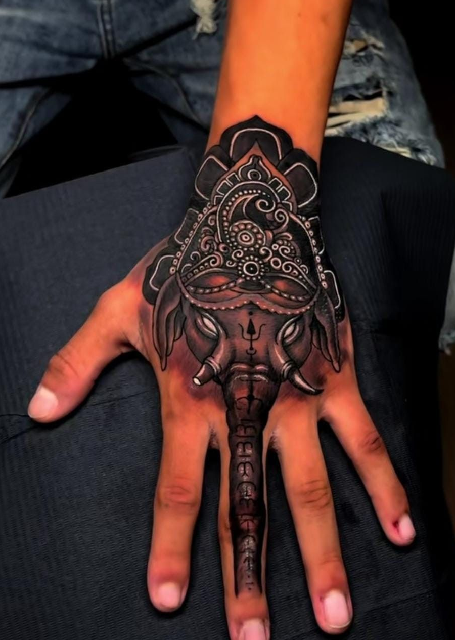 29 Elephant Tattoo Ideas 2026: Inspiring Designs Full of Meaning, Family Symbolism, and Artistic Detail